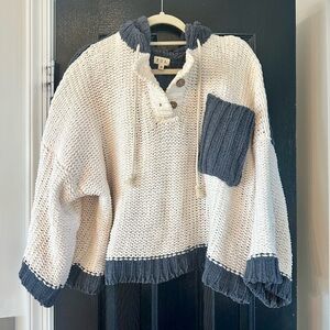 POL Chunky Knit Hooded Cozy Sweater with Pocket. Size Small.